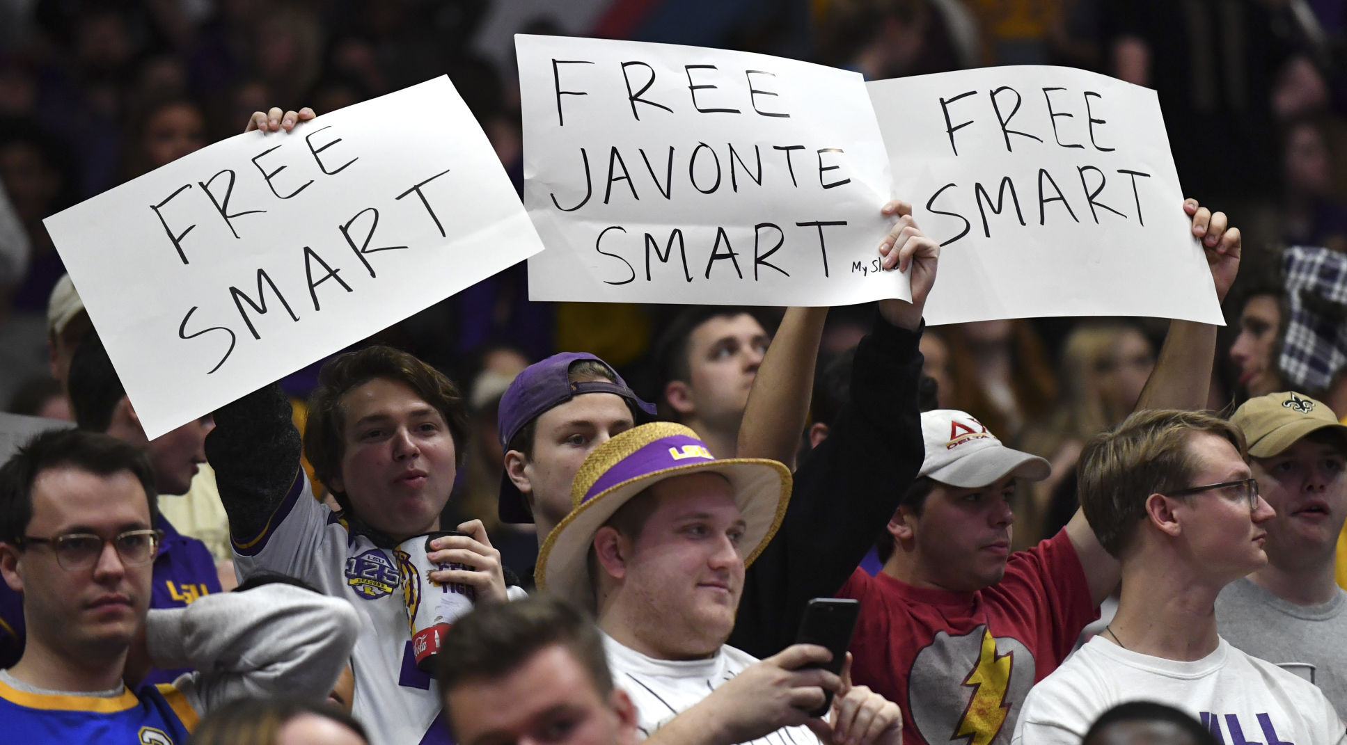 lsuvanderbiltbasketball.031019 HS 007.JPG